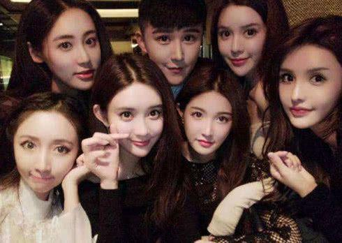 洋迪圈内人爆料,揭秘娱乐圈不为人知的幕后故事 第2张 洋迪圈内人爆料,揭秘娱乐圈不为人知的幕后故事 第2张